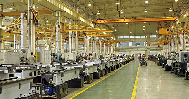 實業誤國,炒房興邦,賣100臺機床不如離婚炒房